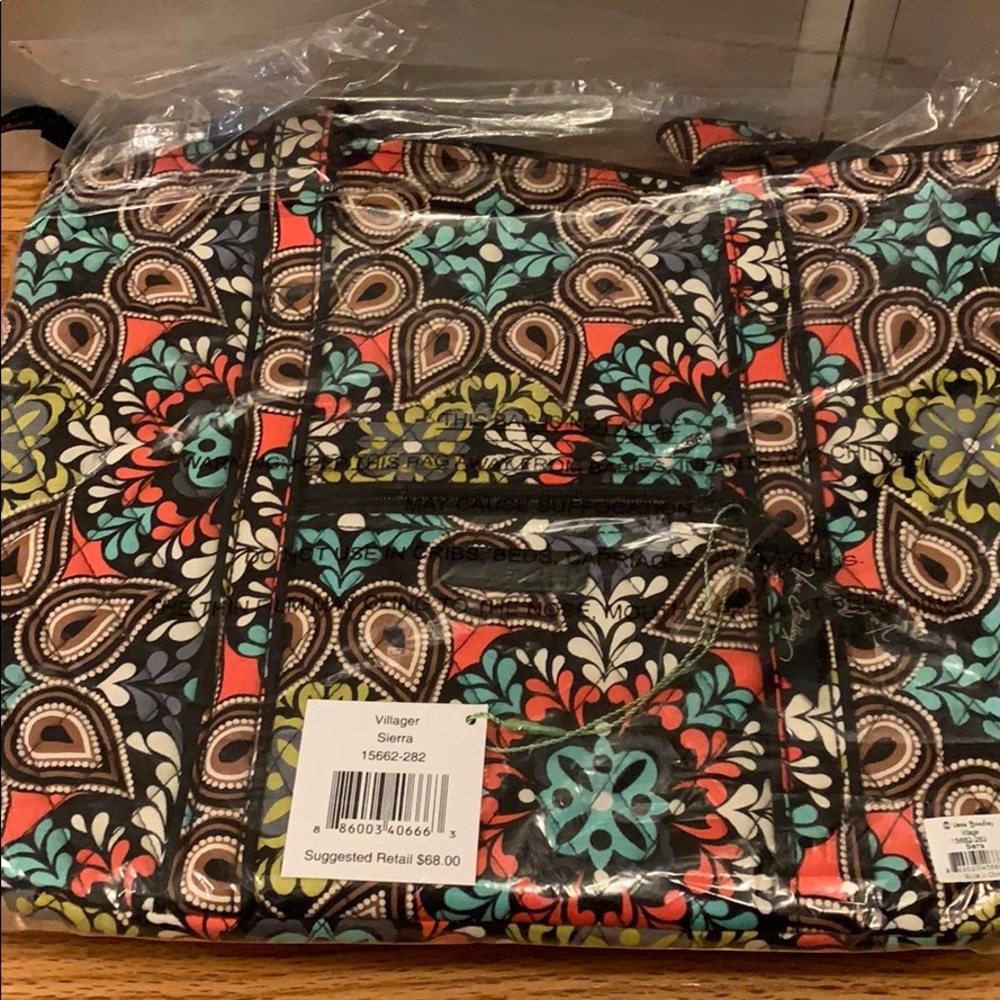 Vera Bradley villager Sierra bag